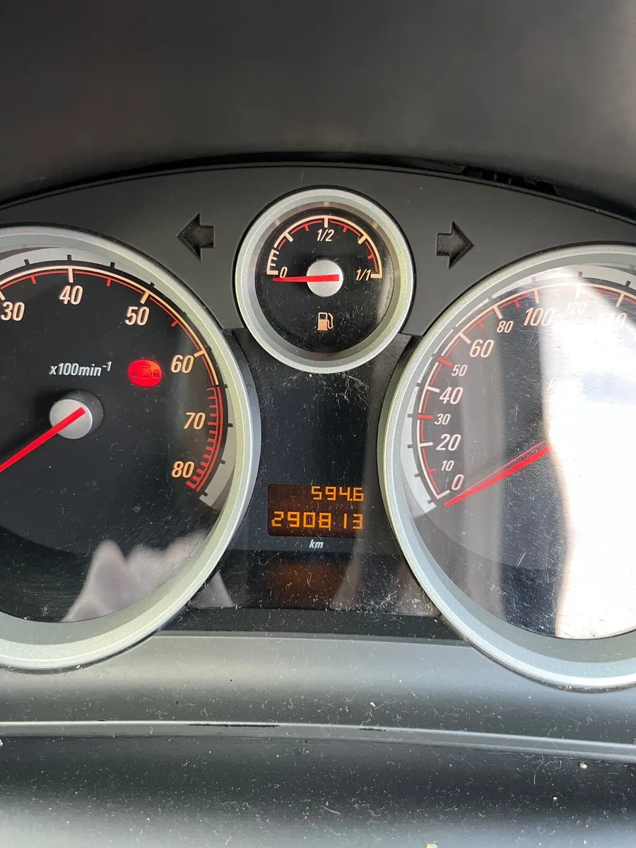 Opel Astra 2008 - Image 3