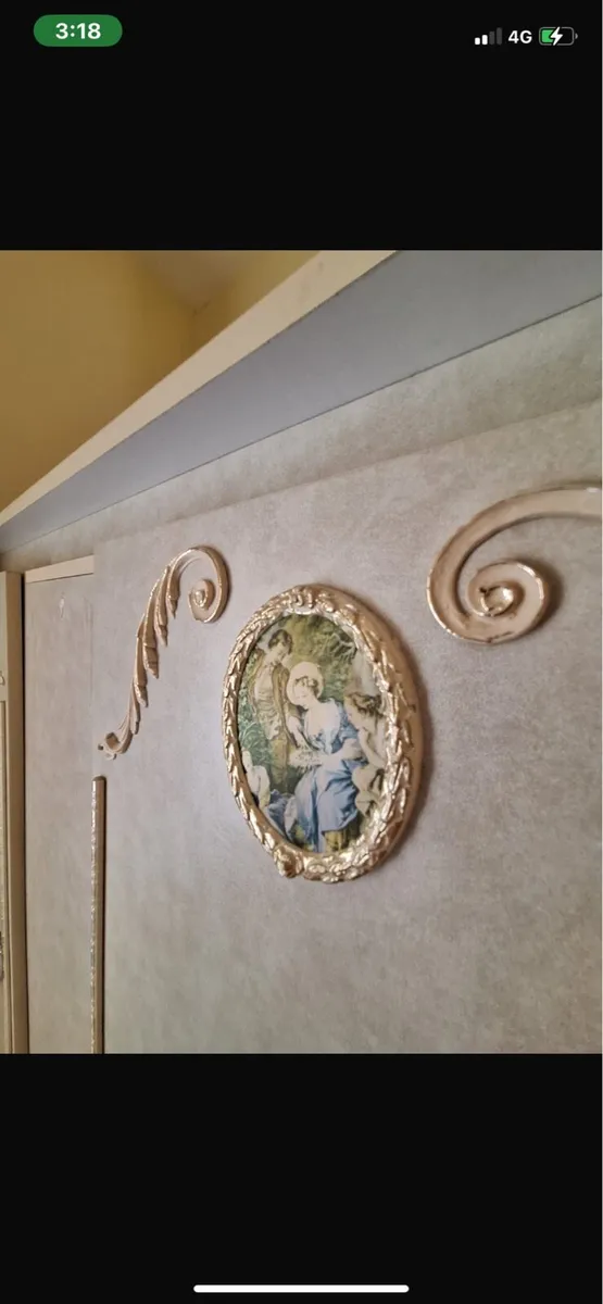 Old style bedroom set - Image 1