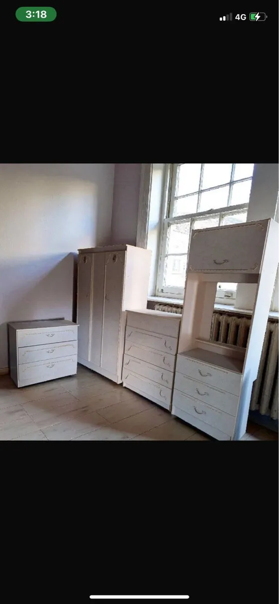 Old style bedroom set - Image 2