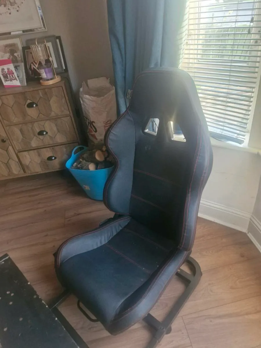 Gaming chair - Image 2
