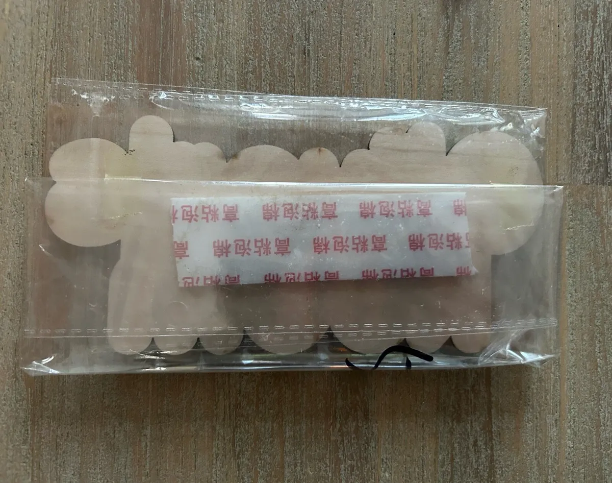 Child's name wooden door plaque - Image 3