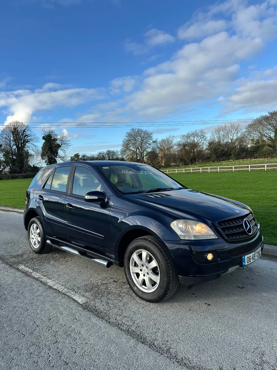 Mercedes Benz ML 350 2006 - Image 1