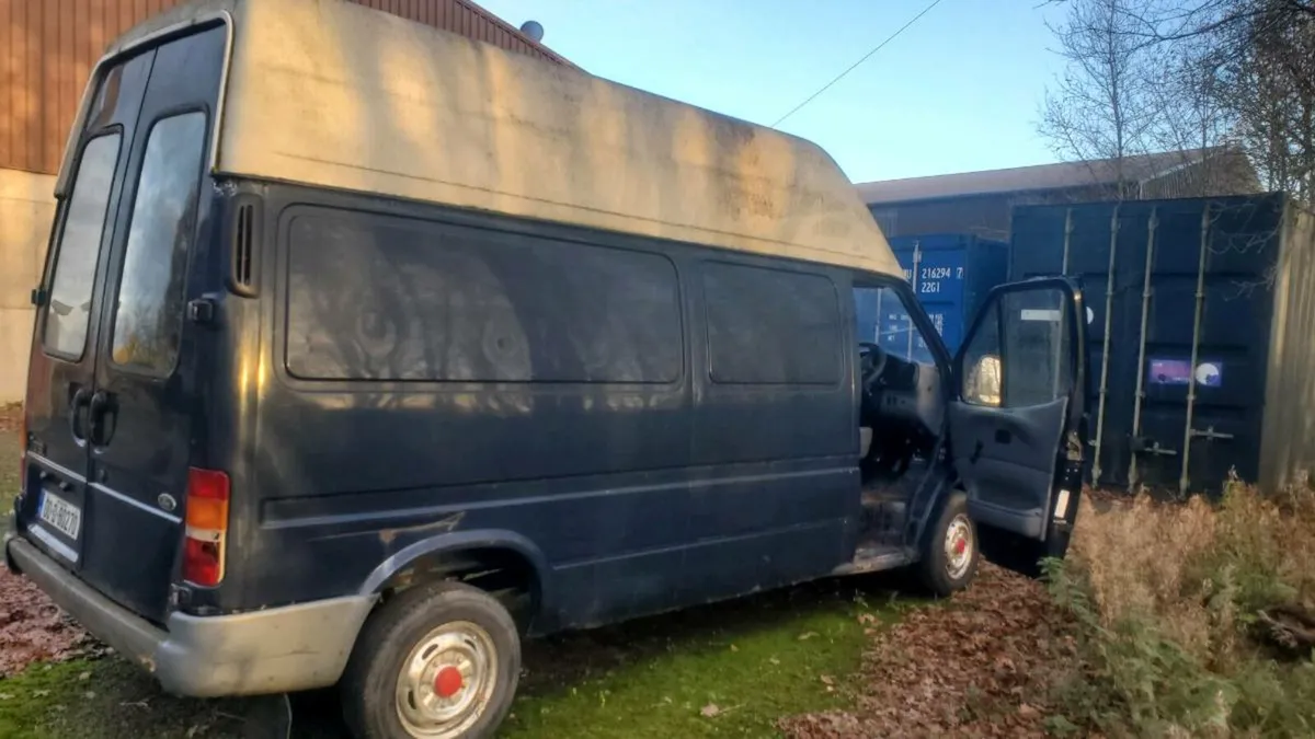 Transit Ford - Image 2