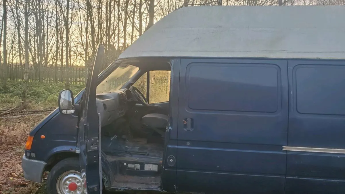 Transit Ford - Image 3