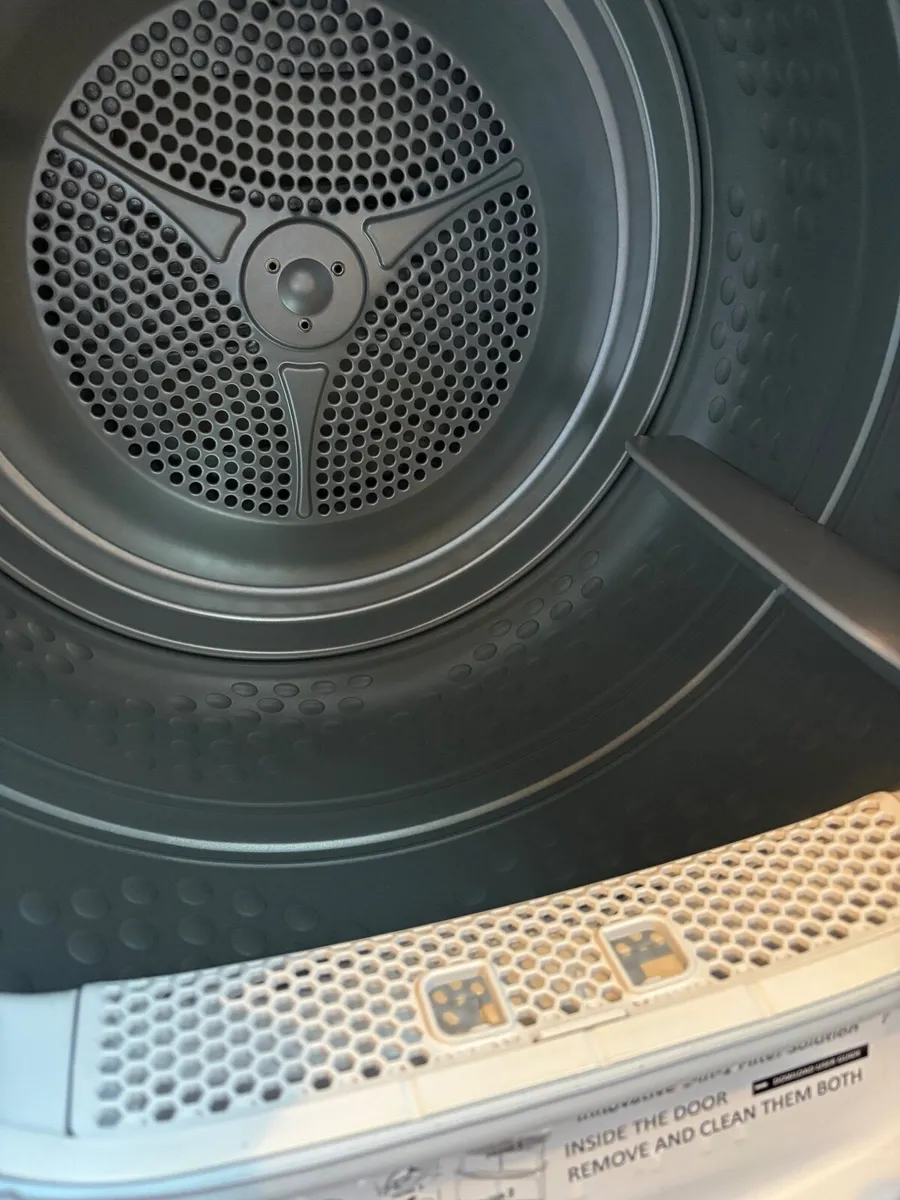 6 month old Hoover Heat Pump Condenser Tumble Drye - Image 4