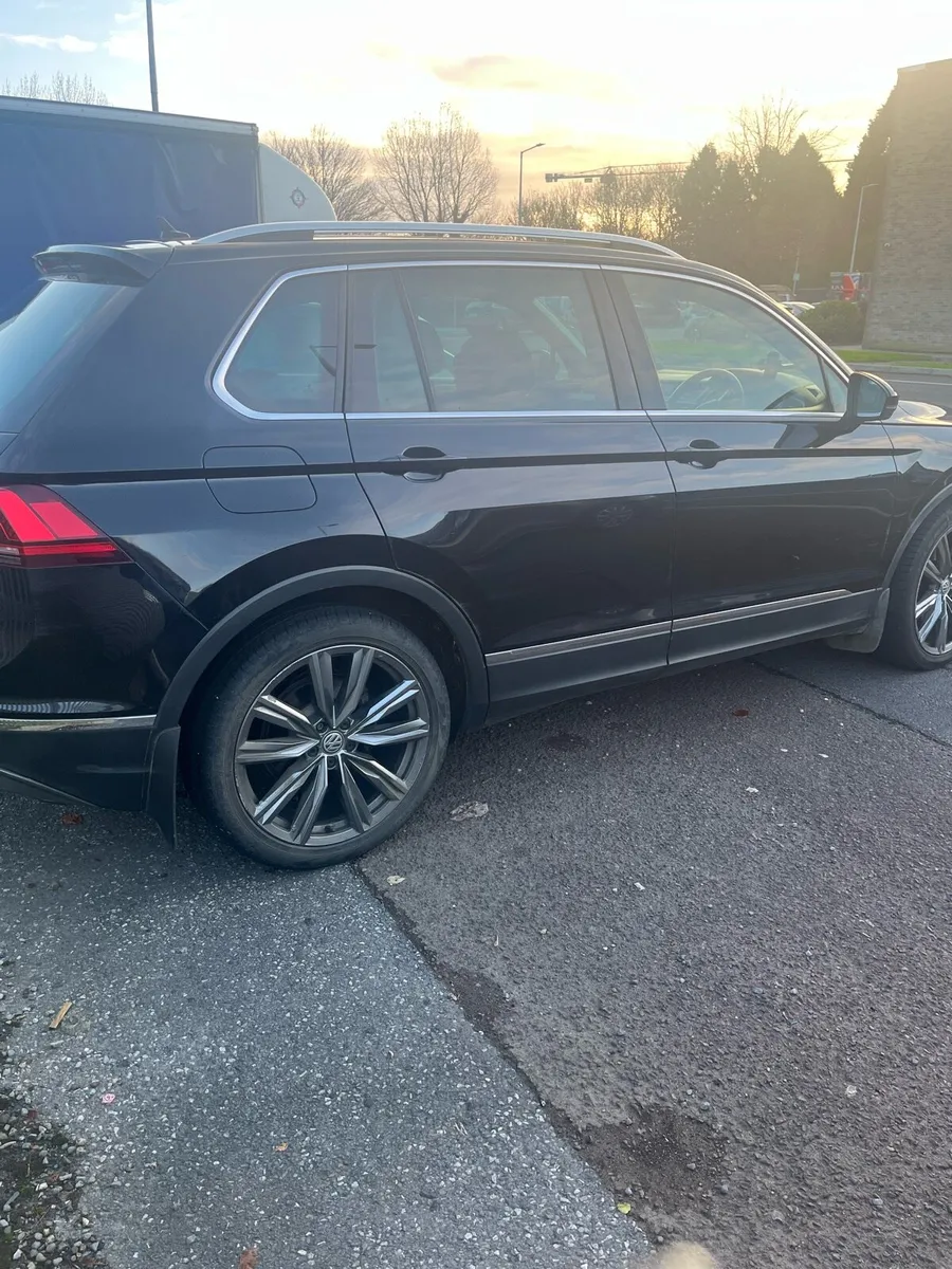 181 Volkswagen Tiguan - Image 3