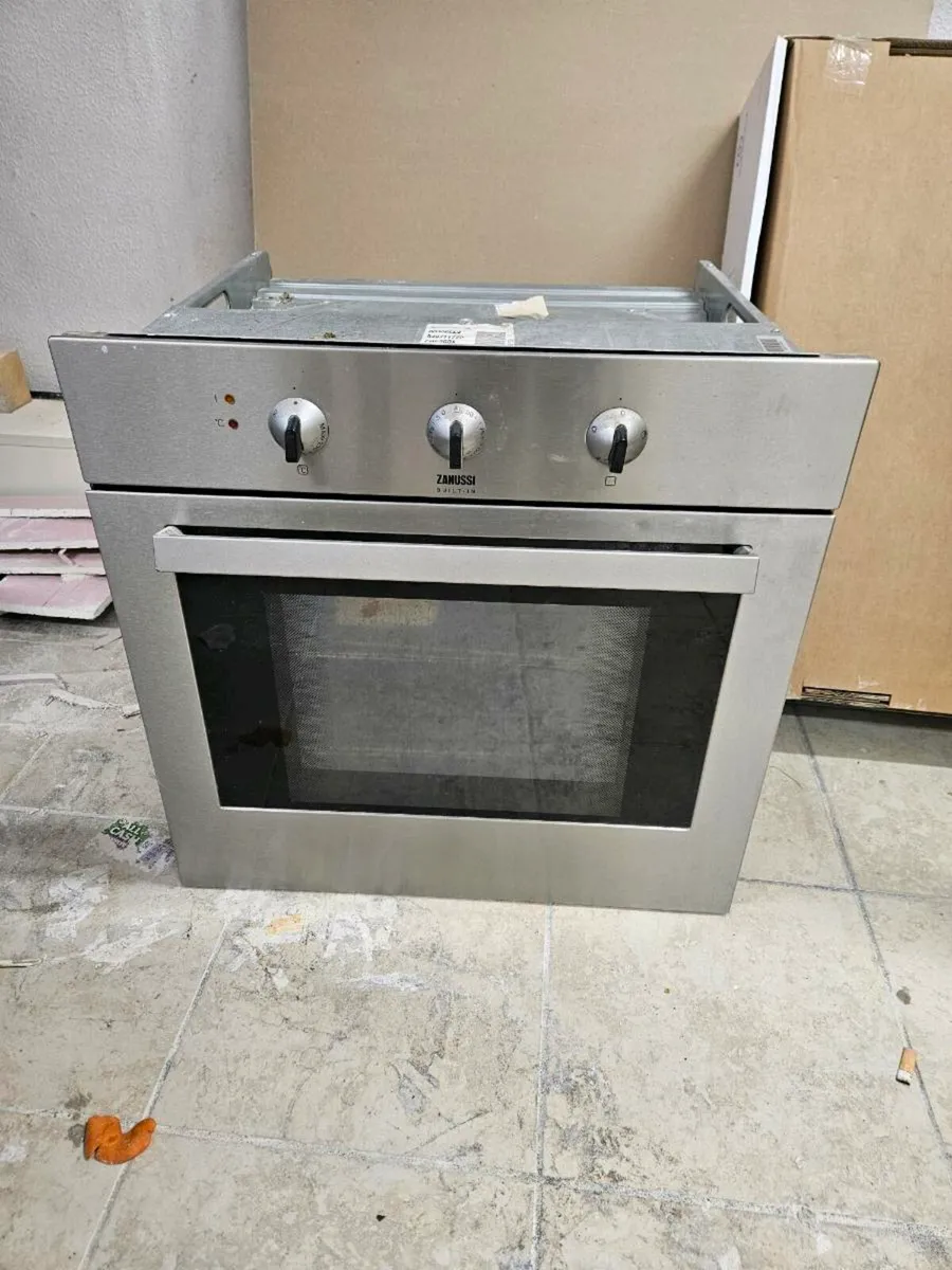 Zanussi electric oven - Image 1