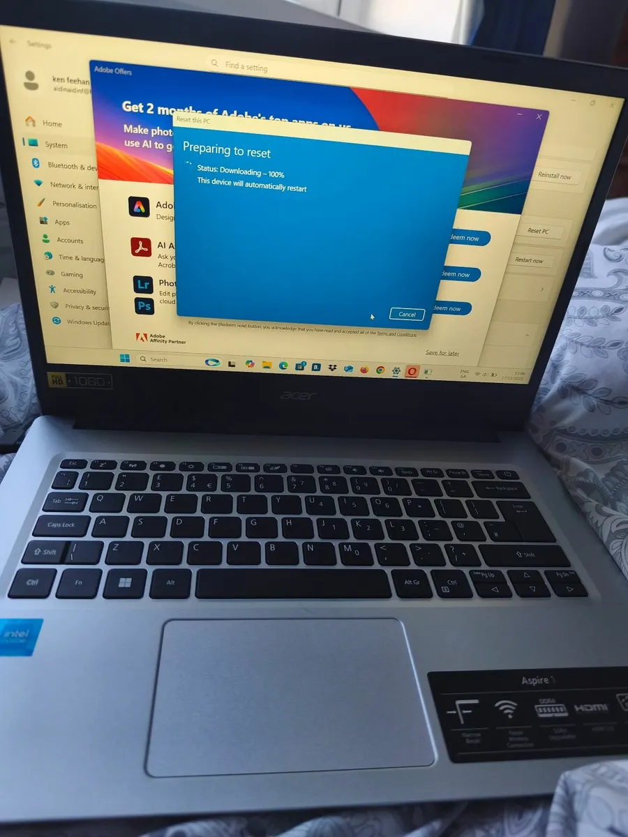 Acer aspire 1 laptop