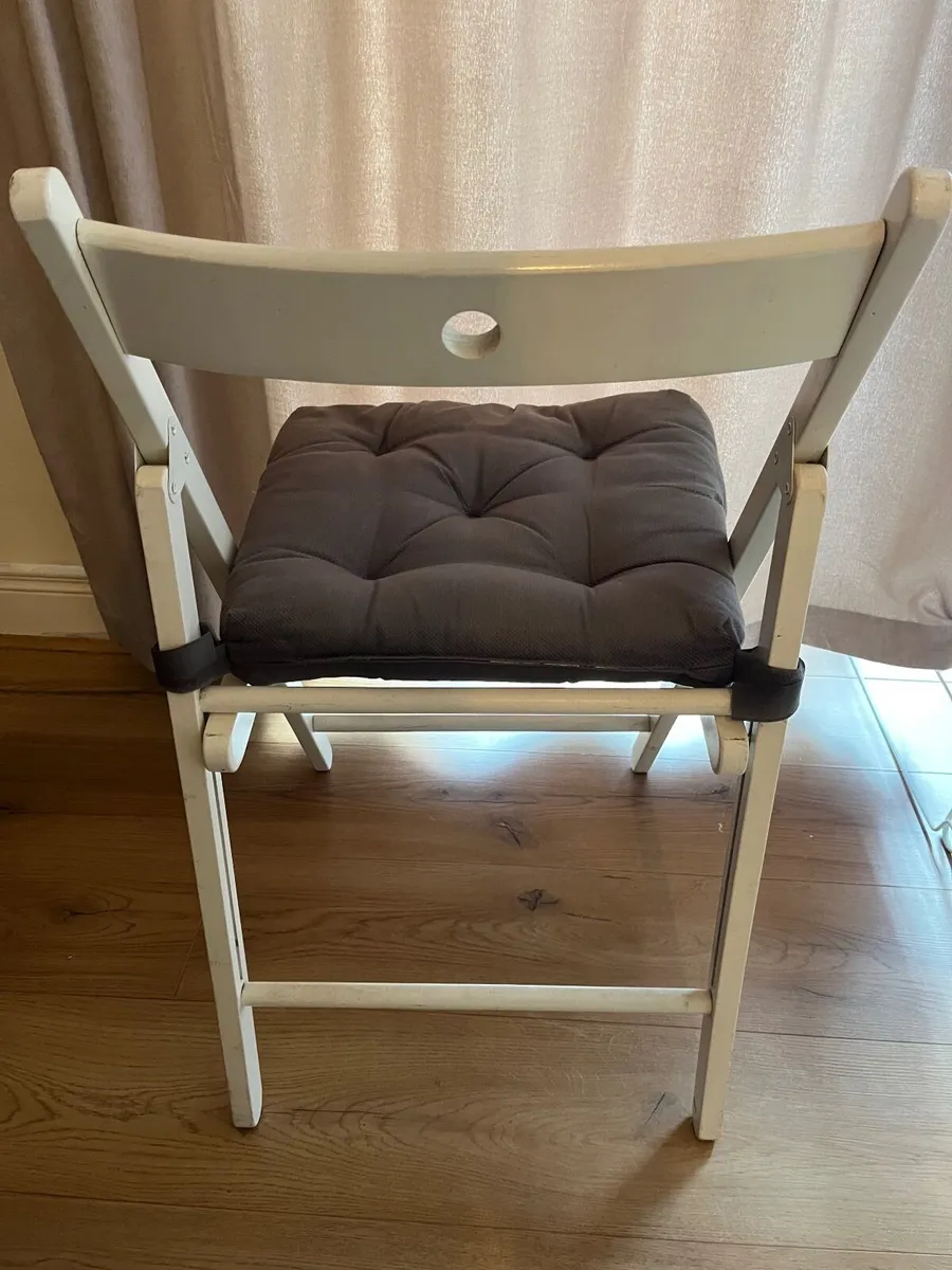 Folding Chair - Image 4