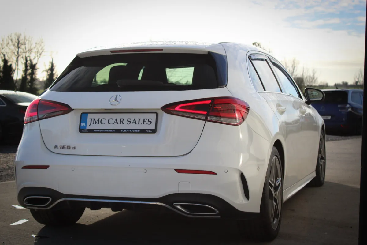 2018 MERCEDES BENZ A180 AMG EXECUTIVE - Image 4