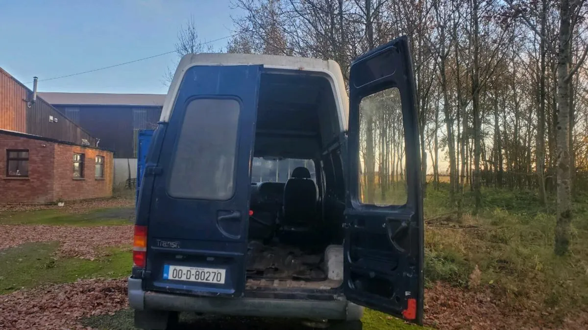 Transit Ford - Image 4