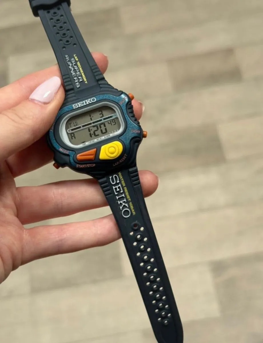 Vintage digital Seiko watch - Image 1