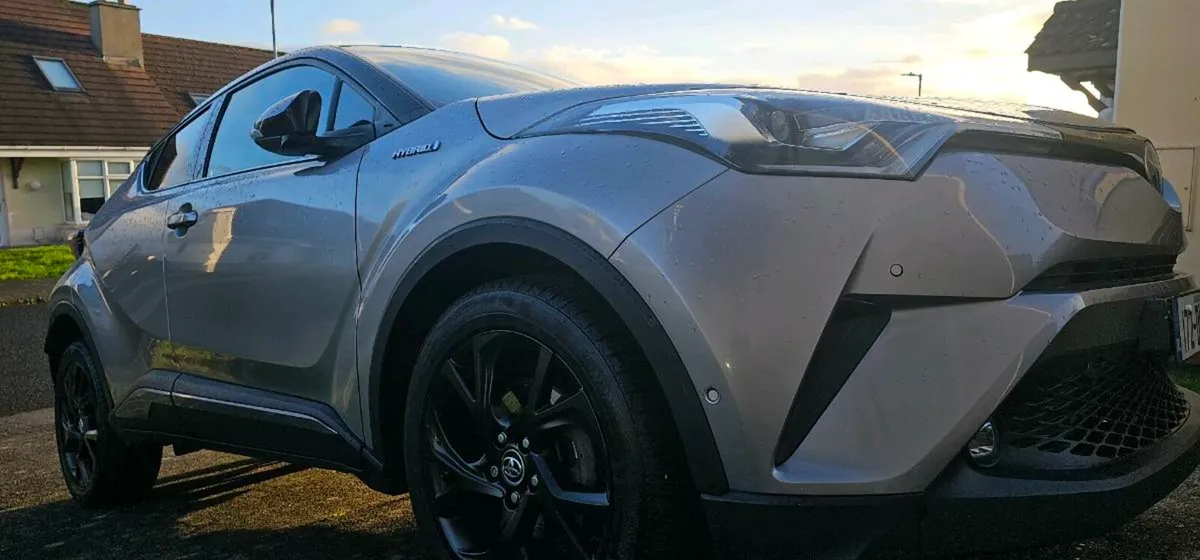 Toyota CHR 2017 Dynamic Limited Edition 63000km - Image 1