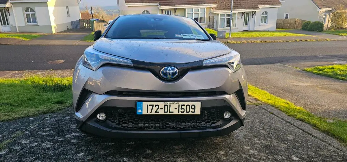 Toyota CHR 2017 Dynamic Limited Edition 63000km - Image 2