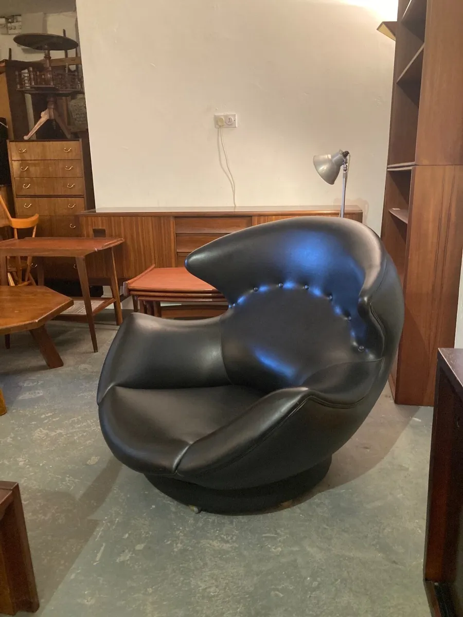Space Age Armchair - Warehouse Open Sat 22nd Nov - Image 3