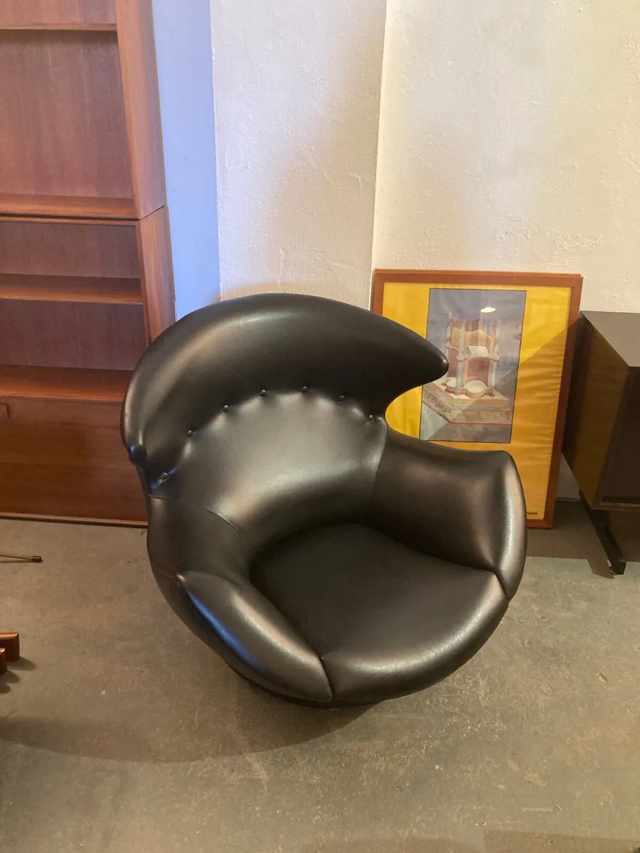 Space Age Armchair - Warehouse Open Sat 22nd Nov - Image 4