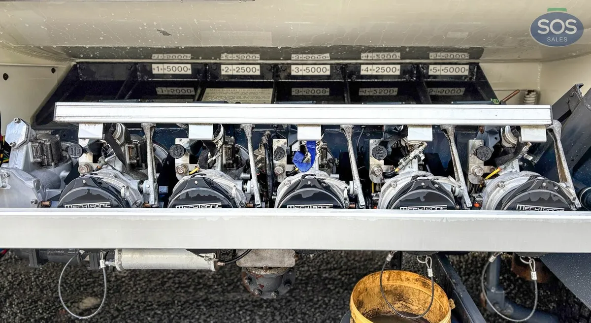 2019 DAF CF 450 FAR Rigid Tanker - Image 3