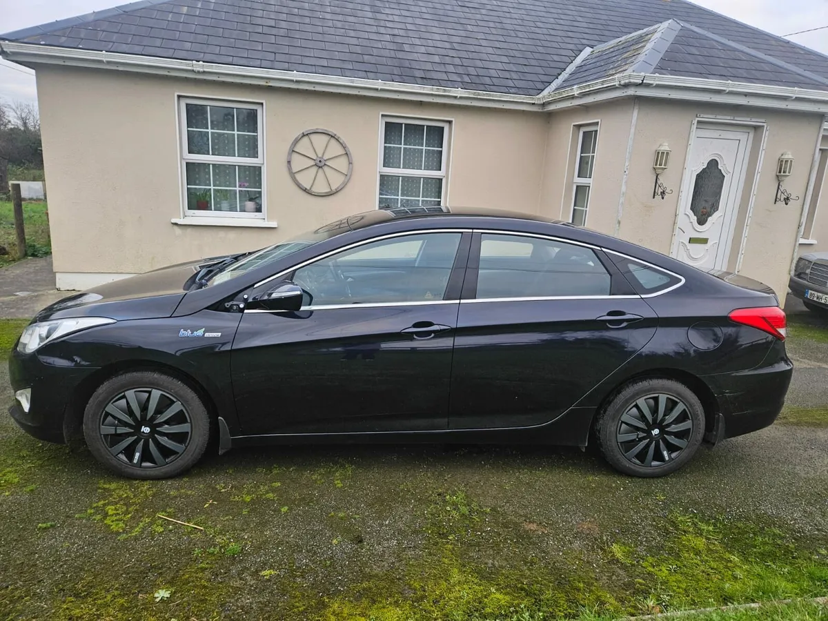 Hyundai i40 - Image 2