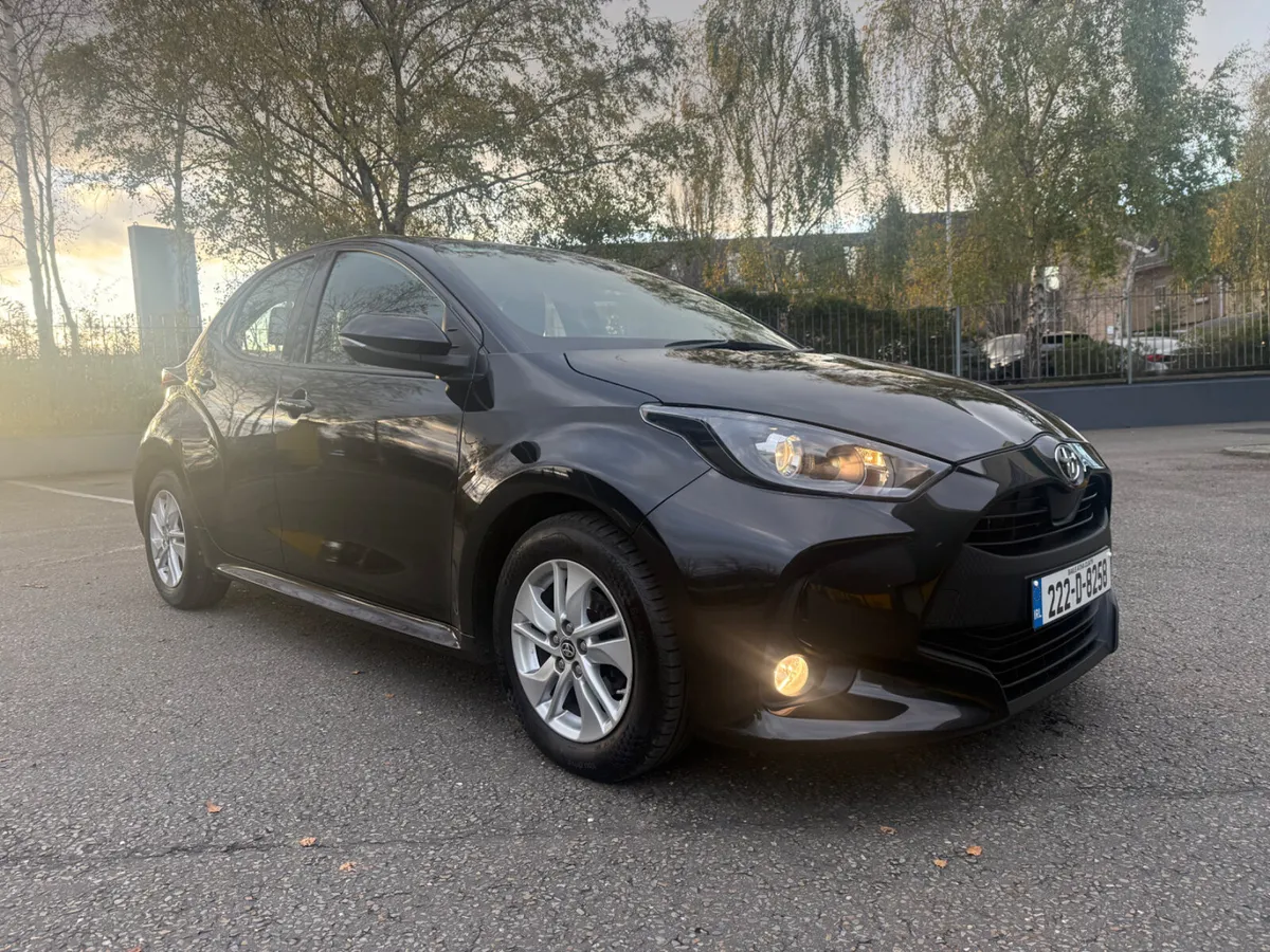 Toyota Yaris 1.0 Petrol 5 door hatchback - Image 1