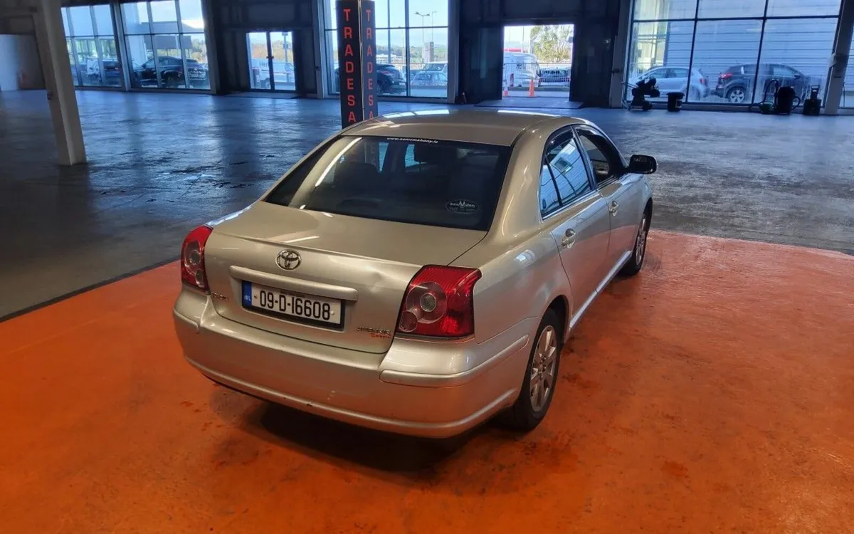 Toyota Avensis 1.6 Valvematic Strata - Image 2