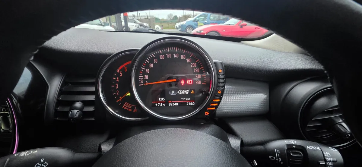 Mini Cooper 2017 Automatic - Image 2