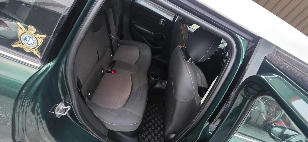 Mini Cooper 2017 Automatic - Image 3