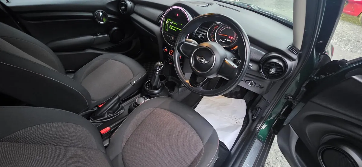 Mini Cooper 2017 Automatic - Image 4