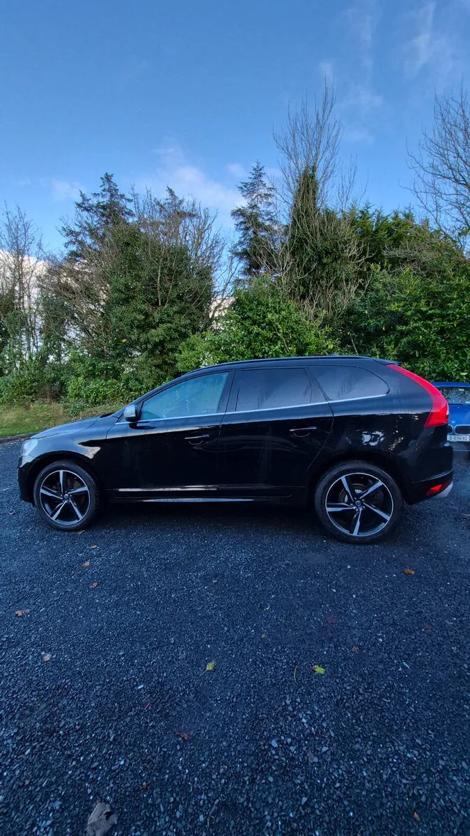 Volvo XC60 2015 - Image 4