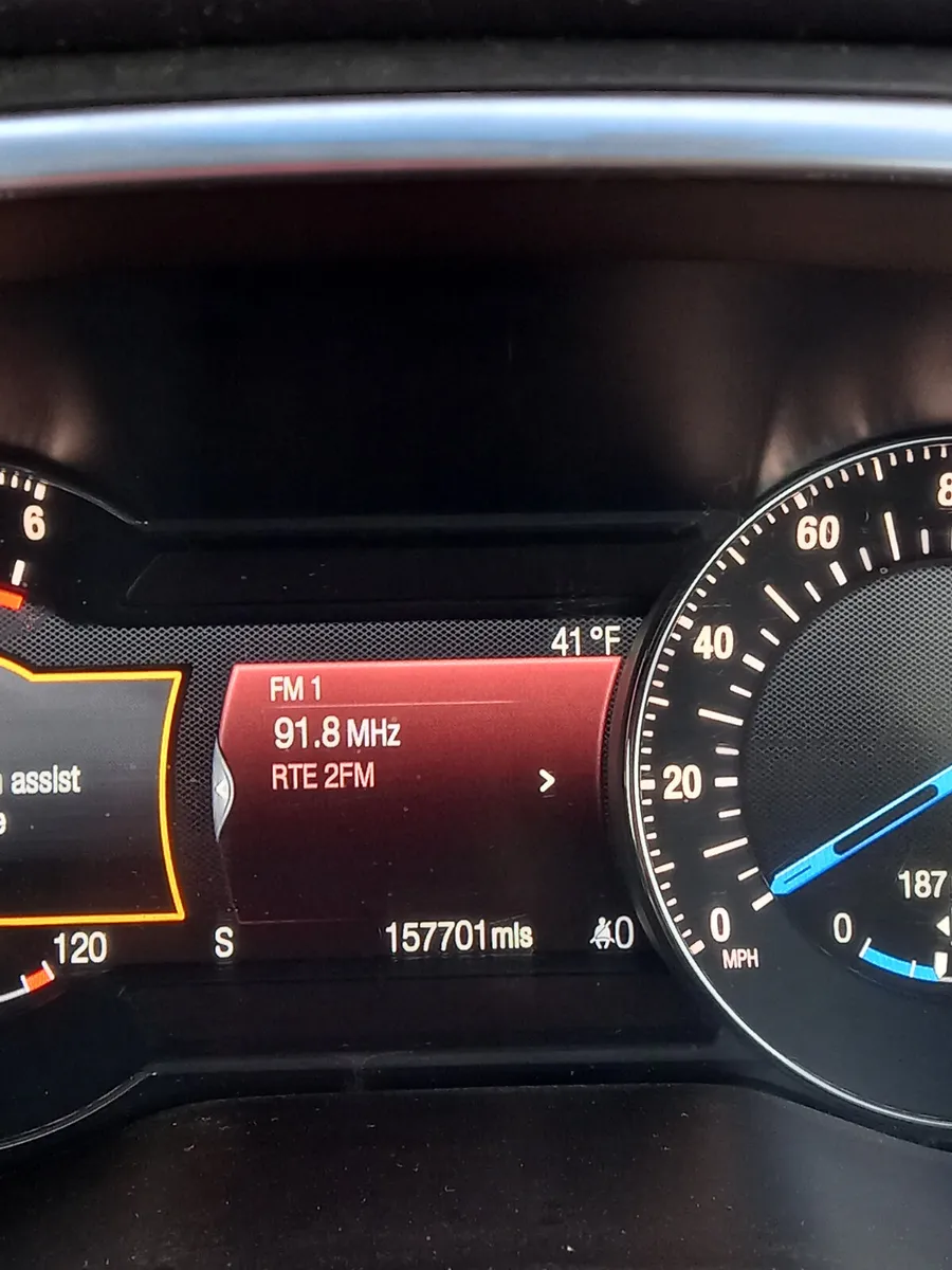 2017 Ford Edge Sport 2L Diesel - Image 2