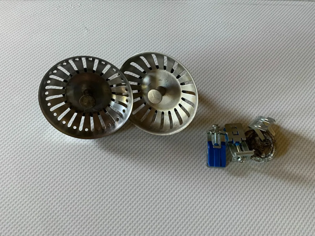 Kitchen sink - Image 2