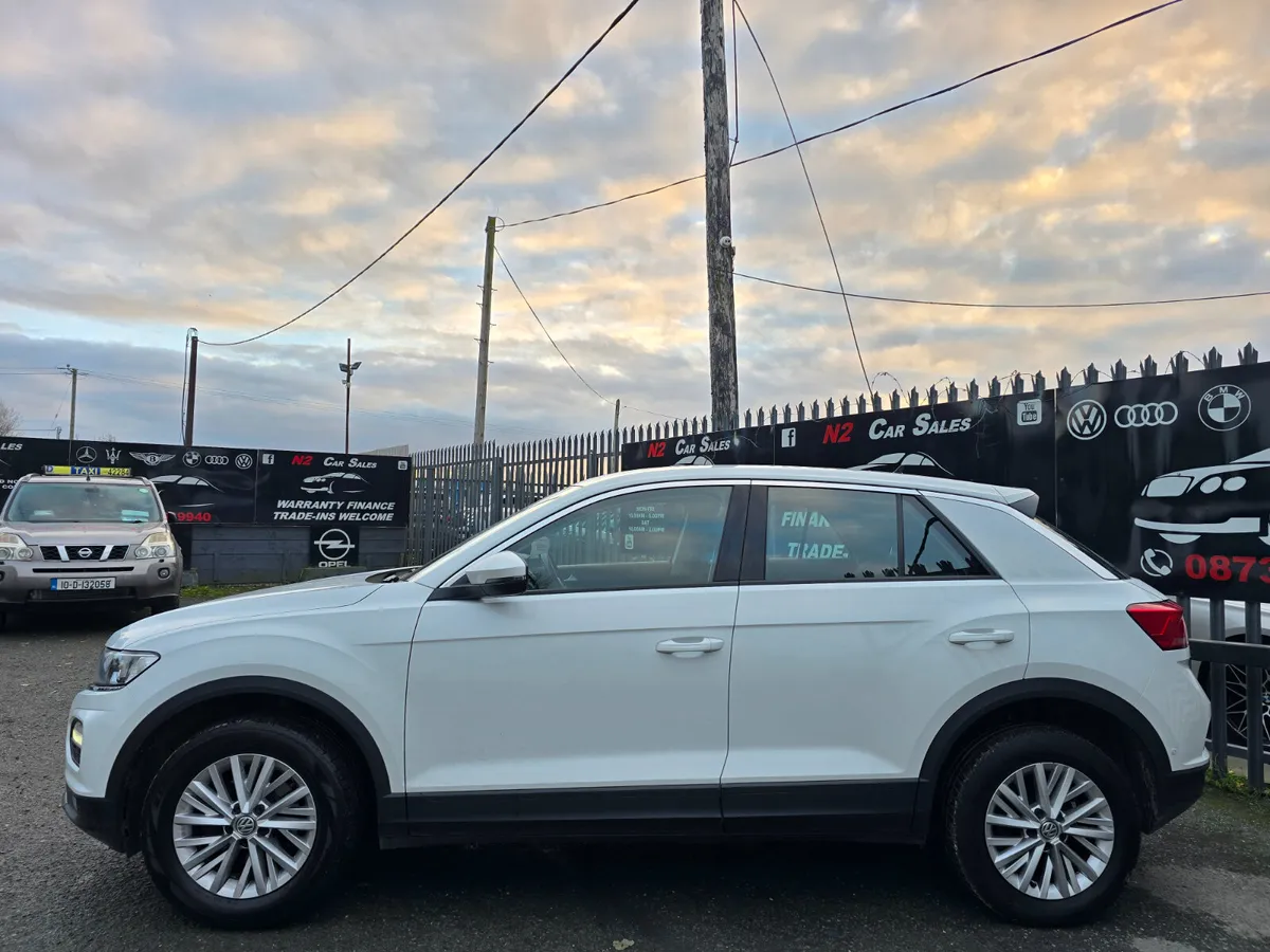 192 Vw T-Roc 1.0 Petrol, LOW MILES, NEW NCT - Image 4