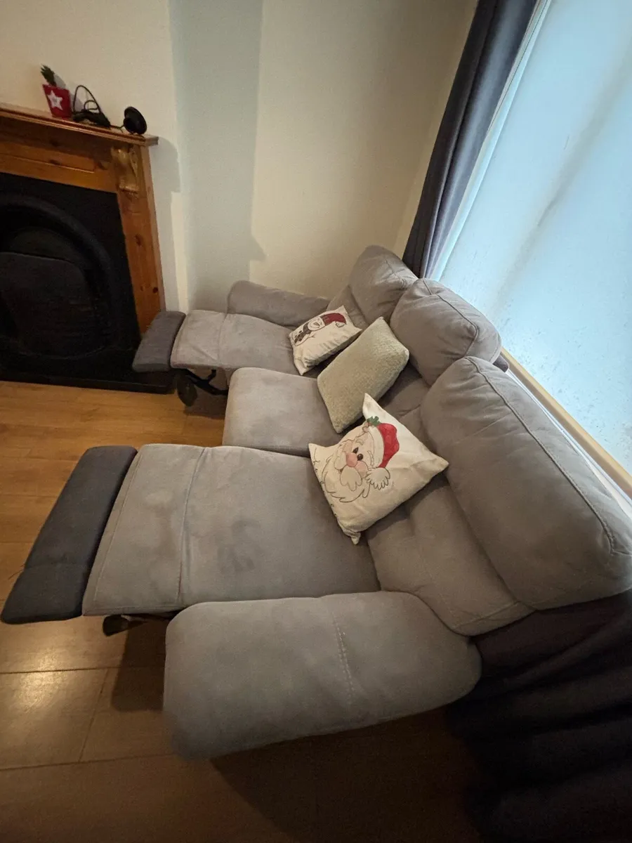 Sofa - Image 4