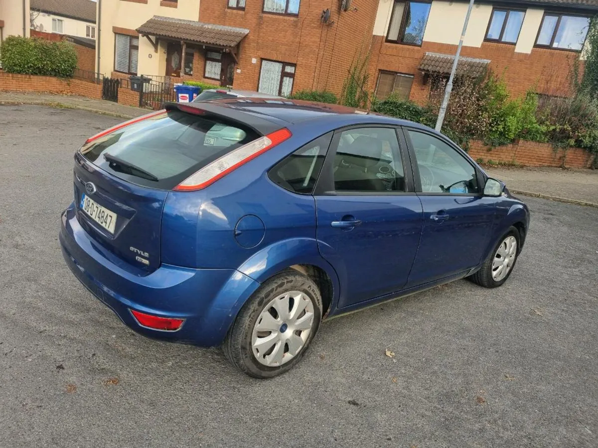 Ford focus - Image 4