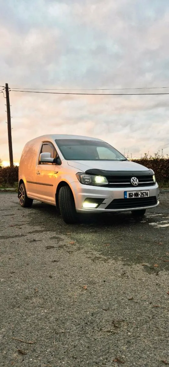 Volkswagen Caddy Highline - Image 2