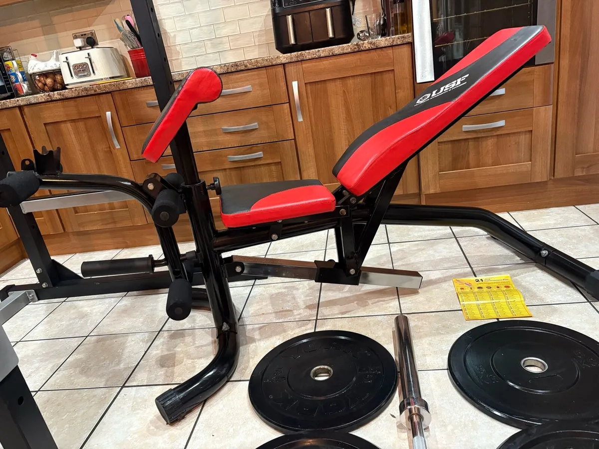 FANTASTIC GUM SQUAT POWER RACK OLYMPIC WEIGHT SET! - Image 3