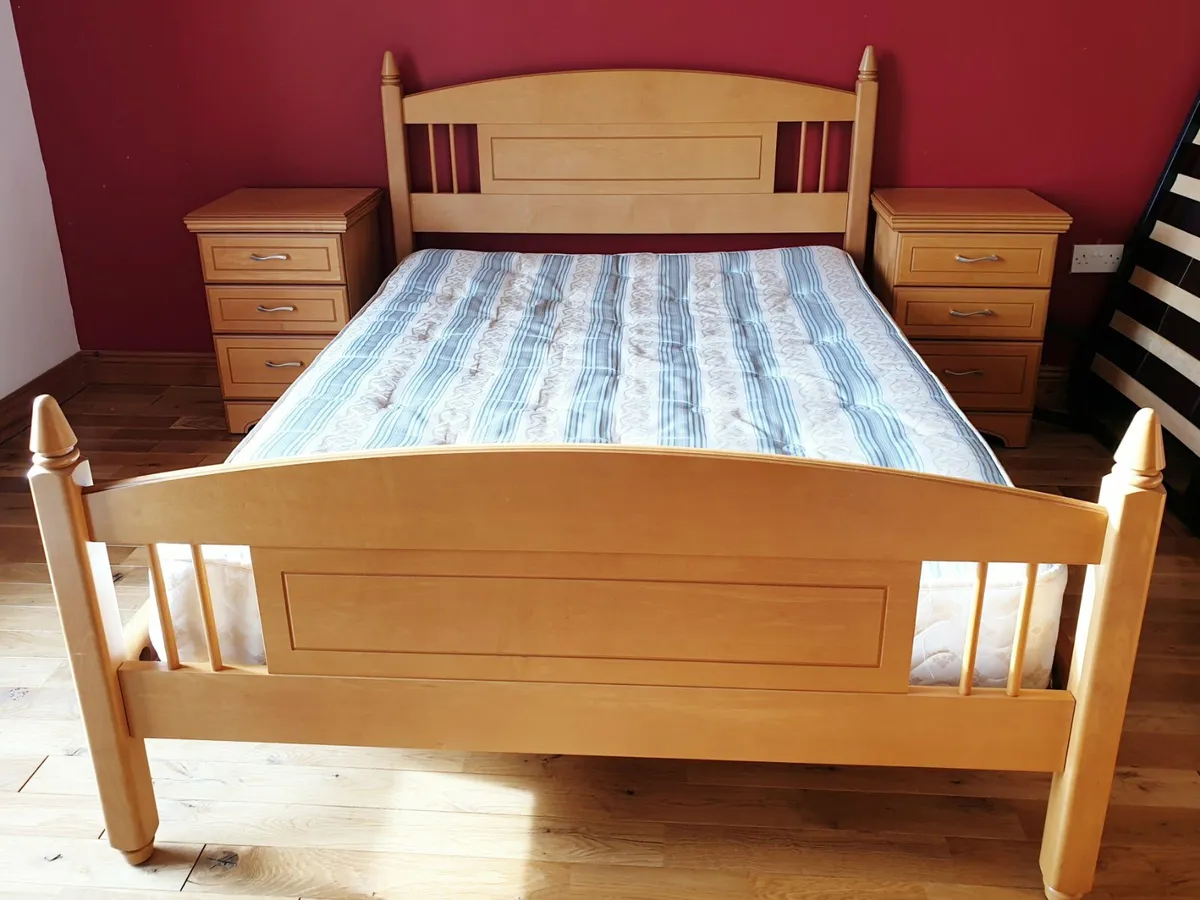 Complete rossmore bedroom furniture set - Image 1