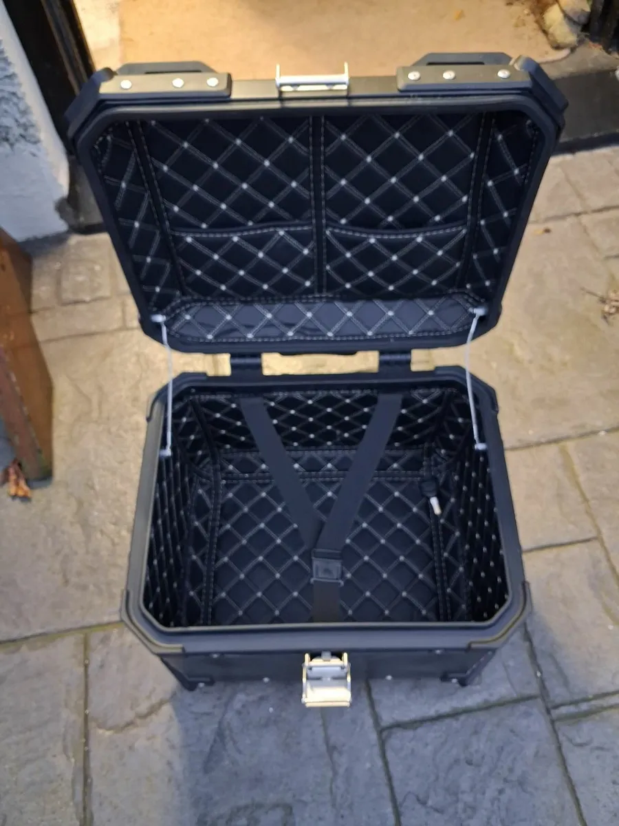 Motorcycle Luggage - Image 2