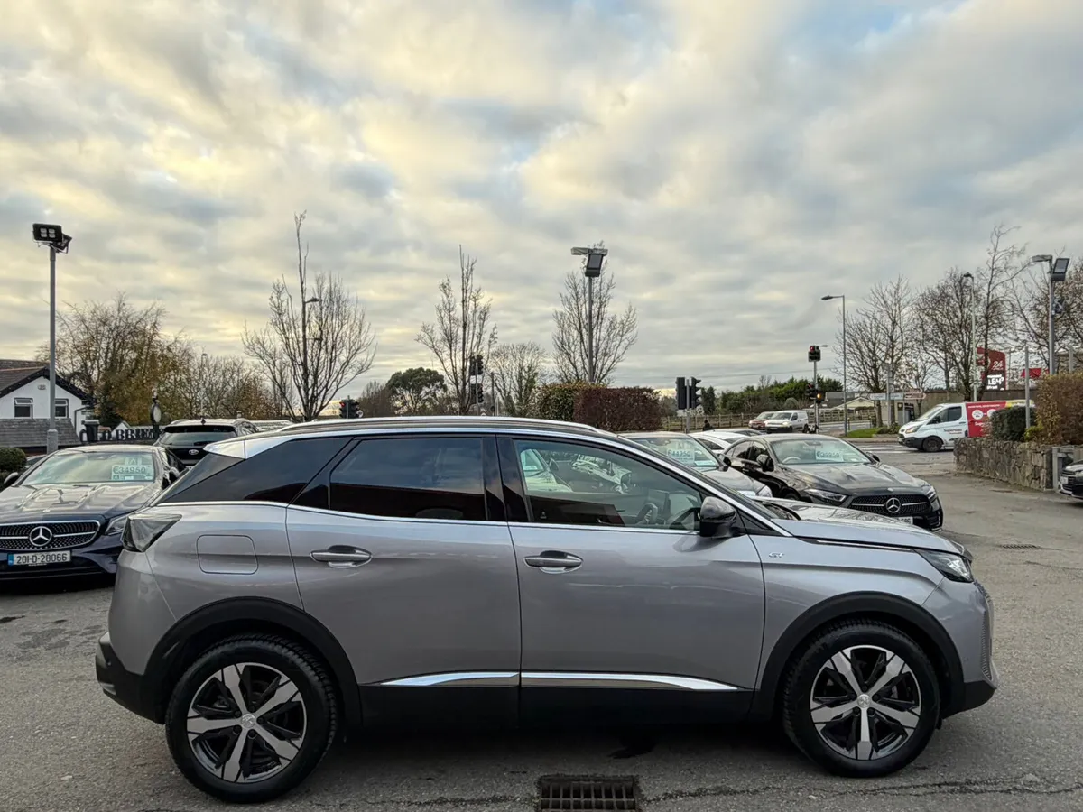 241 Peugeot 3008 GT Line Auto 1.5 Diesel - Image 4