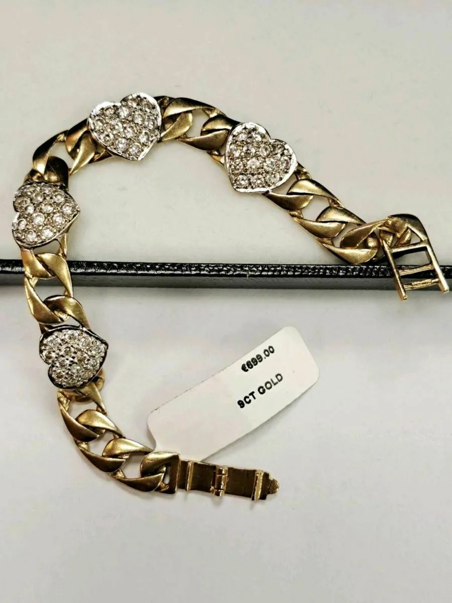 9K Gold Hearted Bracelet 9CT - Image 4