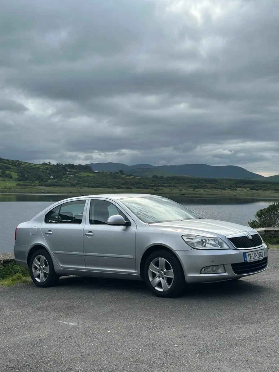 Skoda Octavia 2012 - Image 2