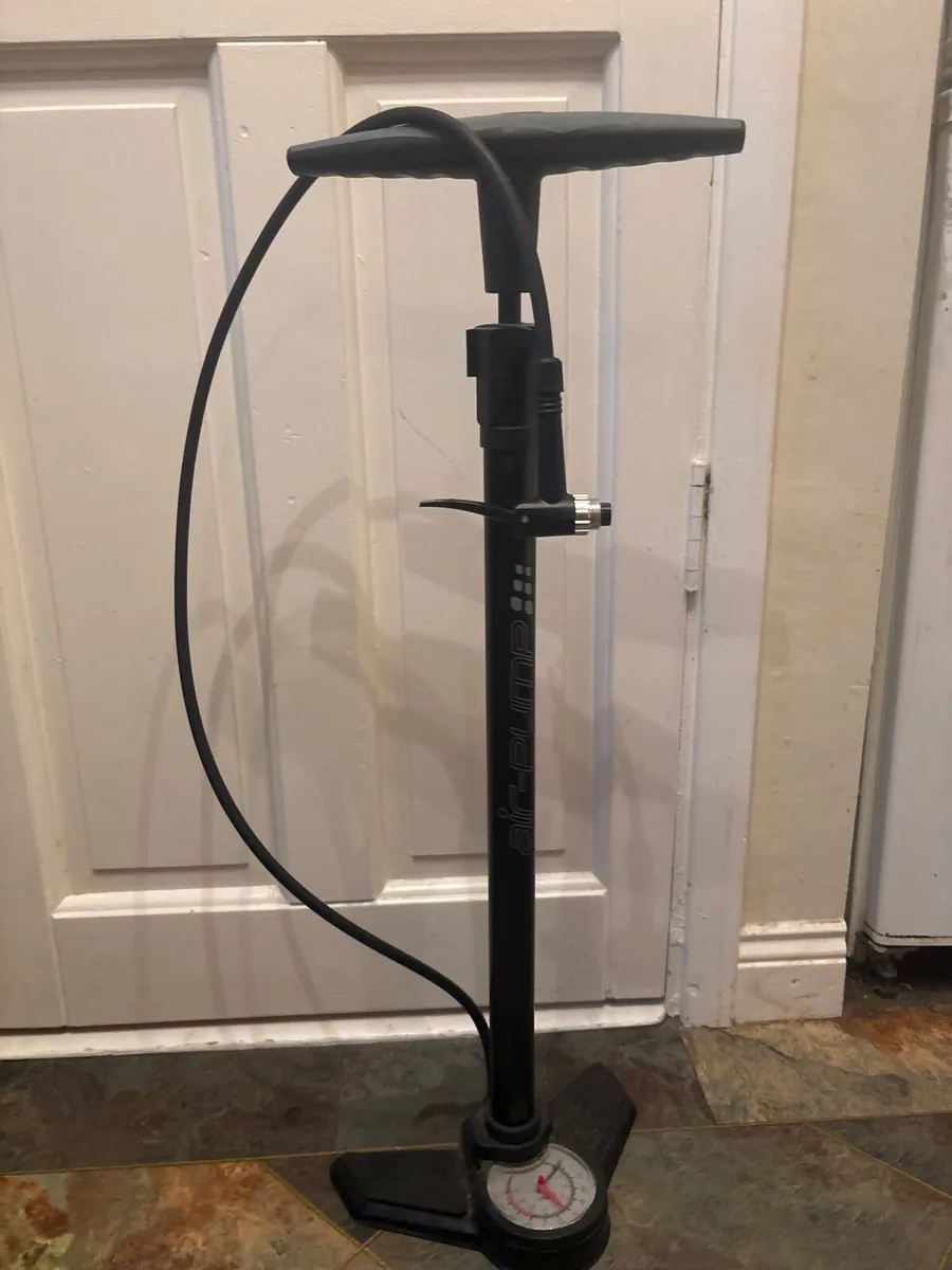 Bike pump