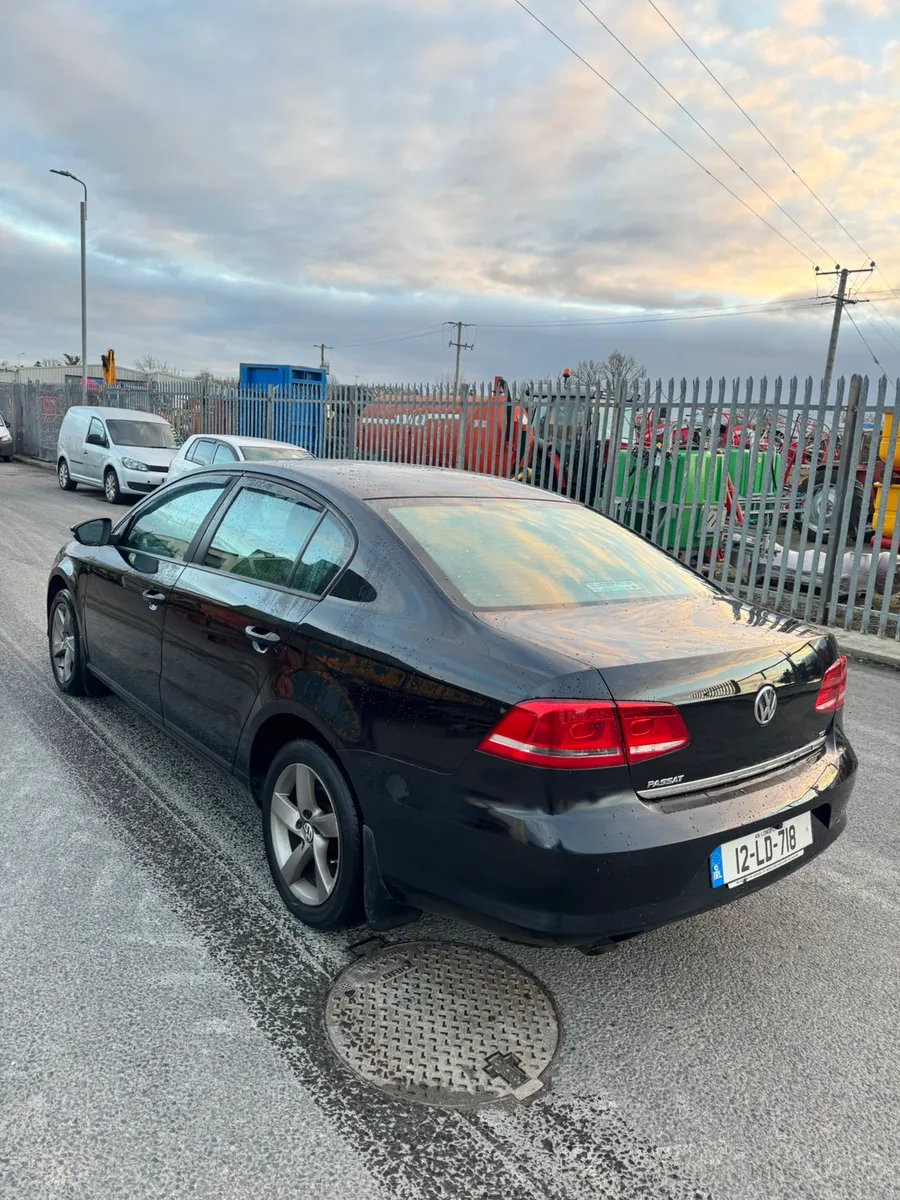 12 VOLKSWAGEN PASSAT 1.6TDI NCT TAX - Image 1