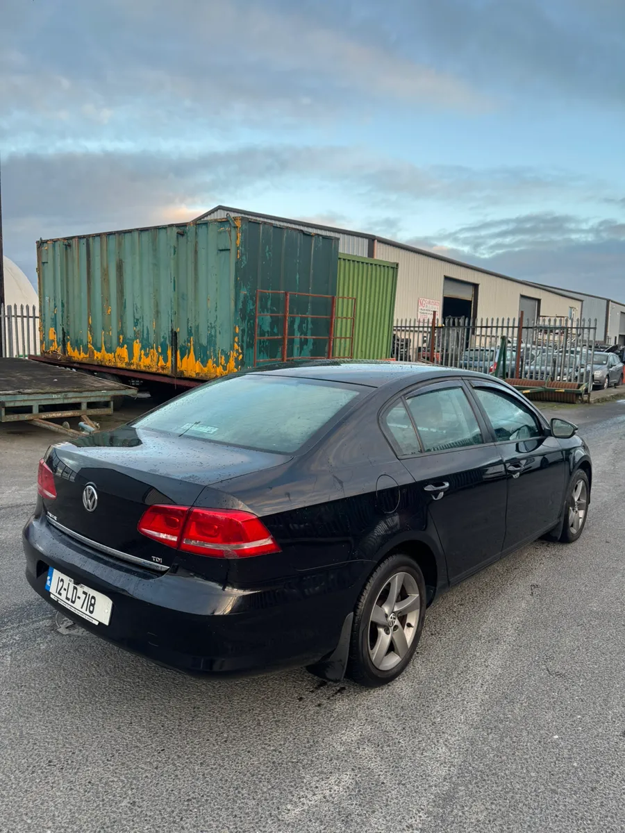 12 VOLKSWAGEN PASSAT 1.6TDI NCT TAX - Image 4