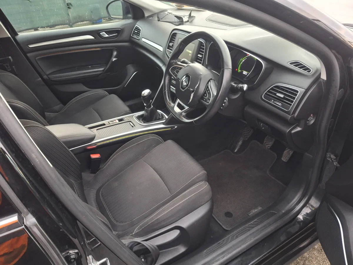 182 Renault Megane 1.5 Diesel - Image 4