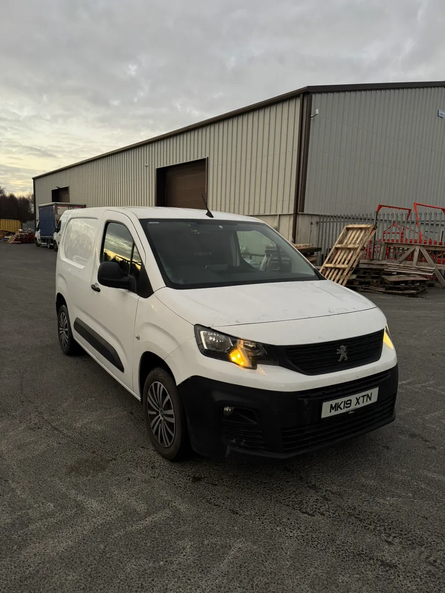 2019 PEUGEOT PARTNER 1.6L - Image 1