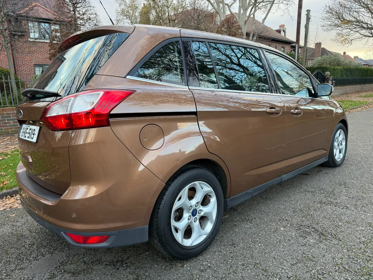 Ford Grand C-Max. 7 Seater.  2-year Warranty. - Image 4