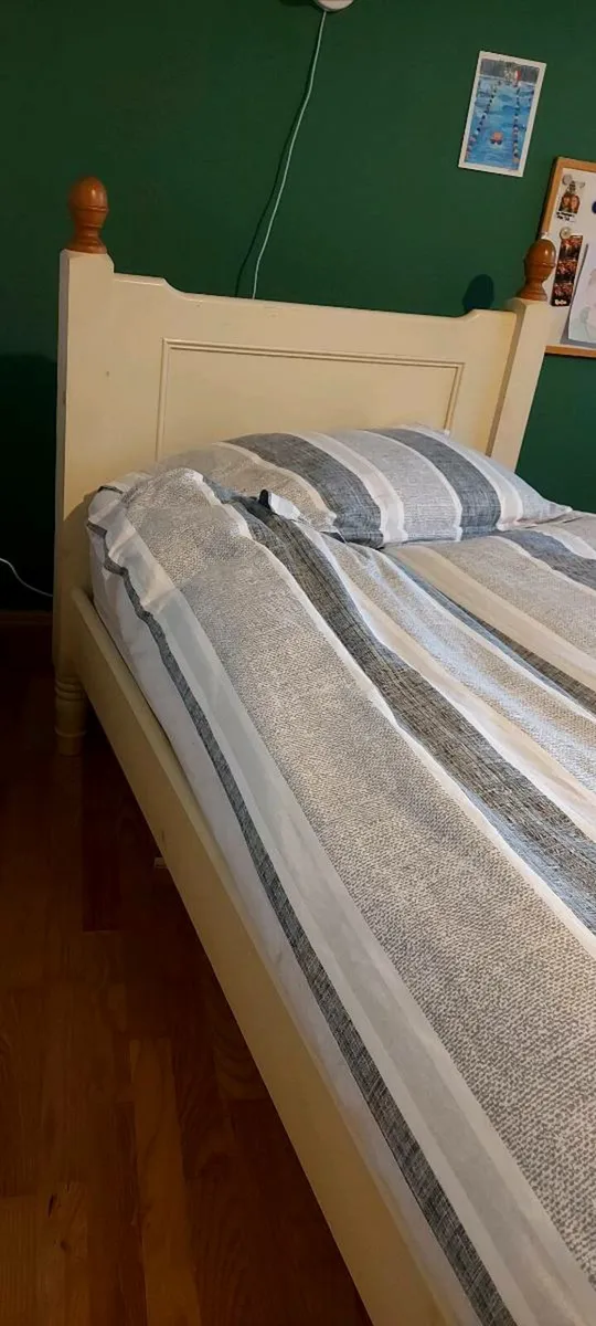 Bedroom Furniture Solid Wood Set - Image 3