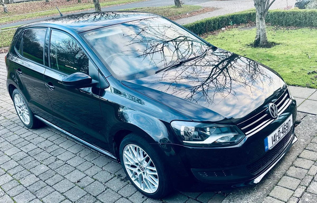 Volkswagen Polo 2014 - Image 2