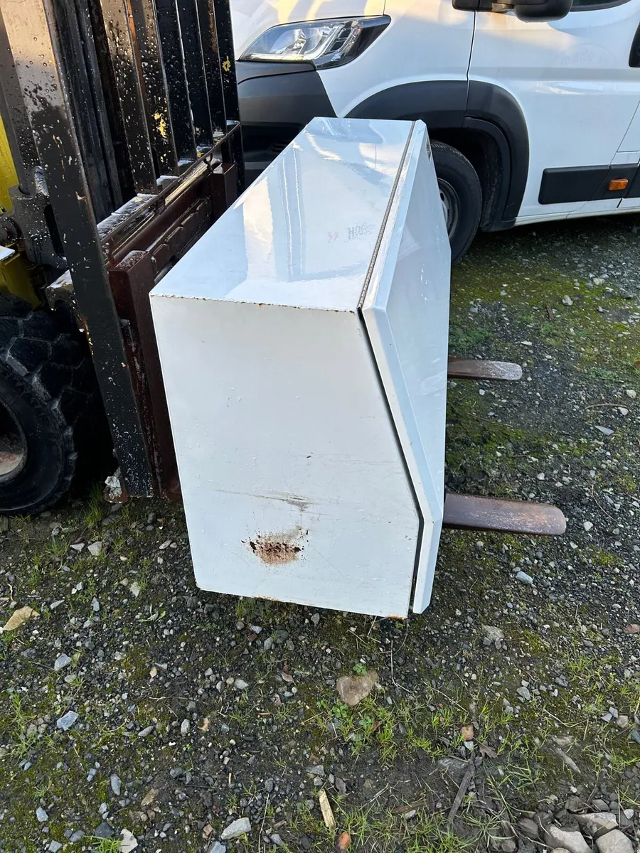 Tool box for jeep/pick up/dropside - Image 2