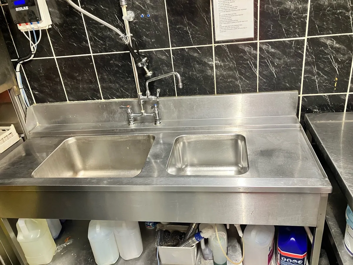 Pass through Dishwasher - Image 4